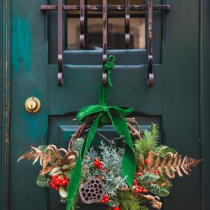 Coroa de Natal Semi-Preenchida P